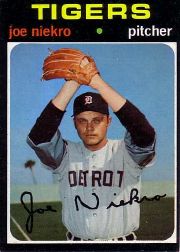 1971 Topps Baseball Cards      695     Joe Niekro